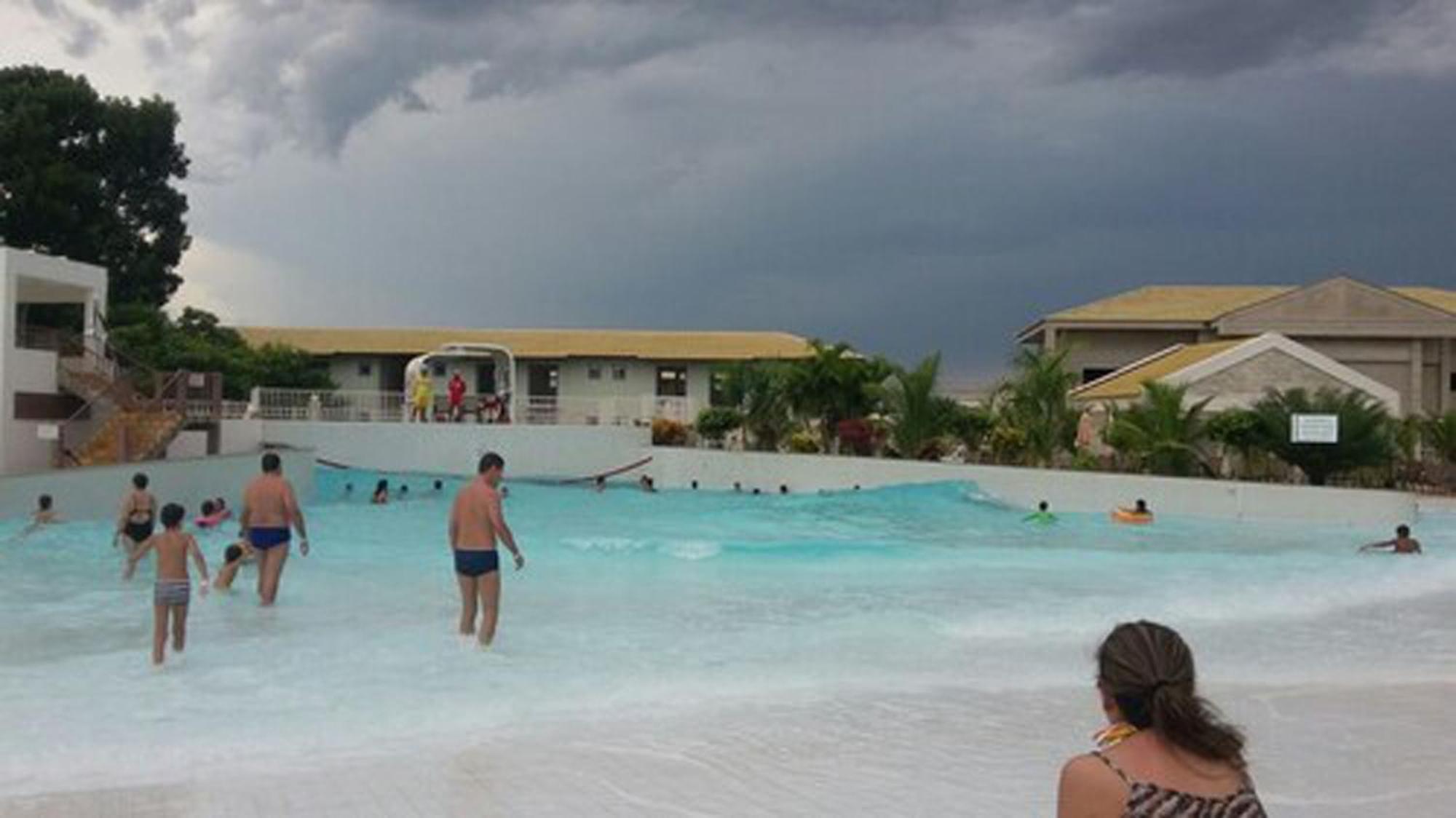 L'acqua Diroma - Suítes confortáveis - Resort com Piscinas 24 horas - Piscina de ondas Caldas Novas Esterno foto