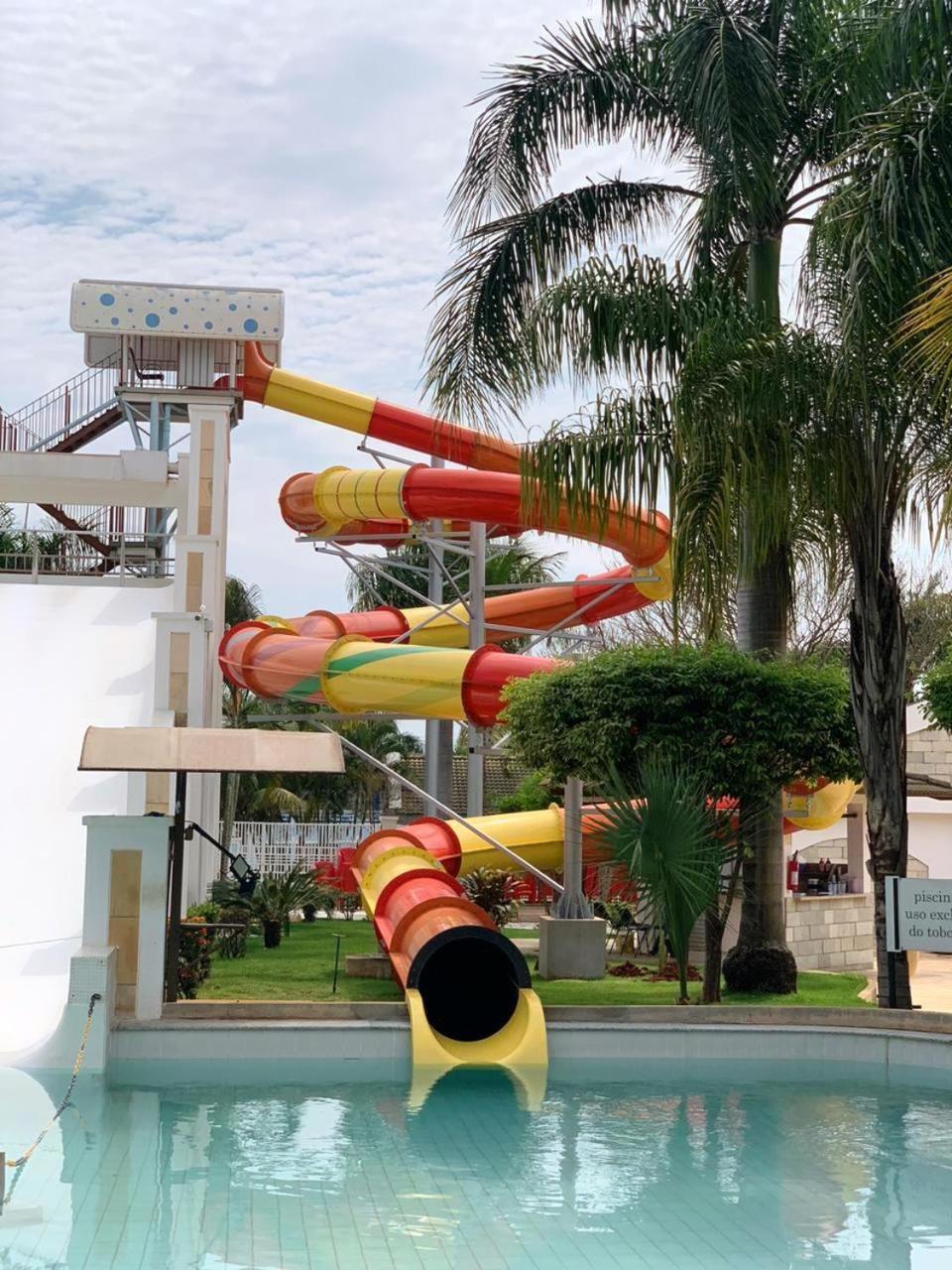 L'acqua Diroma - Suítes confortáveis - Resort com Piscinas 24 horas - Piscina de ondas Caldas Novas Esterno foto