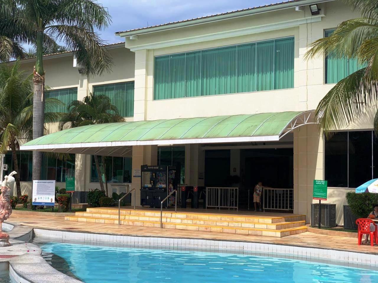 L'acqua Diroma - Suítes confortáveis - Resort com Piscinas 24 horas - Piscina de ondas Caldas Novas Esterno foto