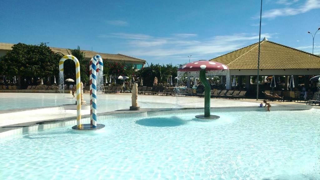L'acqua Diroma - Suítes confortáveis - Resort com Piscinas 24 horas - Piscina de ondas Caldas Novas Esterno foto